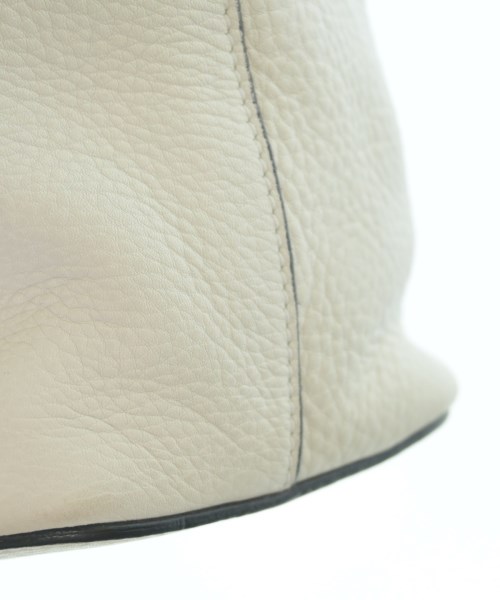 BALLY（バリー）ショルダーバッグ 白 サイズ:- レディース/2200681790261