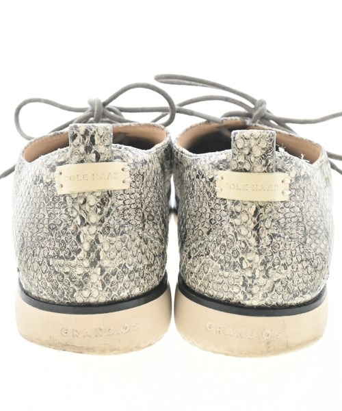 COLE HAAN（コールハーン）その他 ベージュ サイズ:US6 1/2(23.5cm位) レディース/2200677660042