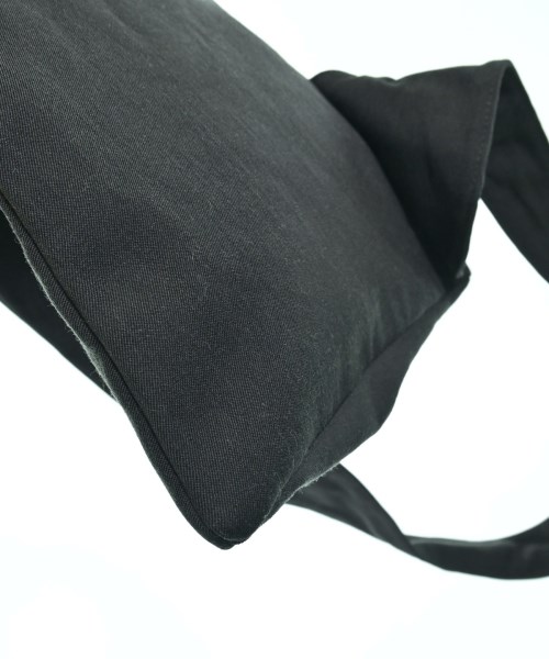 GIORGIO ARMANI（ジョルジオアルマーニ）ショルダーバッグ グレー サイズ:- メンズ/2200633034634