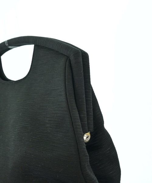 GIORGIO ARMANI（ジョルジオアルマーニ）ハンドバッグ 黒 サイズ:- レディース/2200633034764