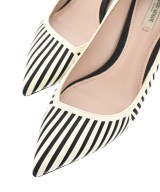 GIORGIO ARMANI（ジョルジオアルマーニ）パンプス 白 サイズ:EU39(25.5cm位) レディース/2200624084167
