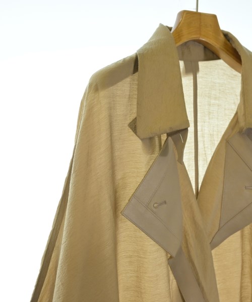 GIORGIO ARMANI（ジョルジオアルマーニ）その他 ベージュ サイズ:38(S位) レディース/2200630051030