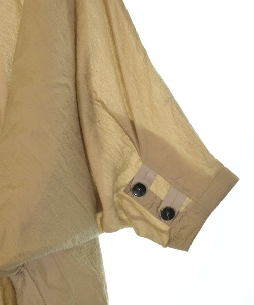 GIORGIO ARMANI（ジョルジオアルマーニ）その他 ベージュ サイズ:38(S位) レディース/2200630051030