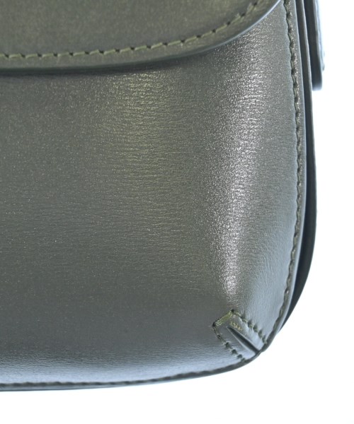 GIORGIO ARMANI（ジョルジオアルマーニ）ショルダーバッグ カーキ サイズ:- レディース/2200679544142