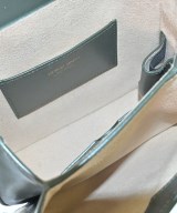GIORGIO ARMANI（ジョルジオアルマーニ）ショルダーバッグ カーキ サイズ:- レディース/2200679544142