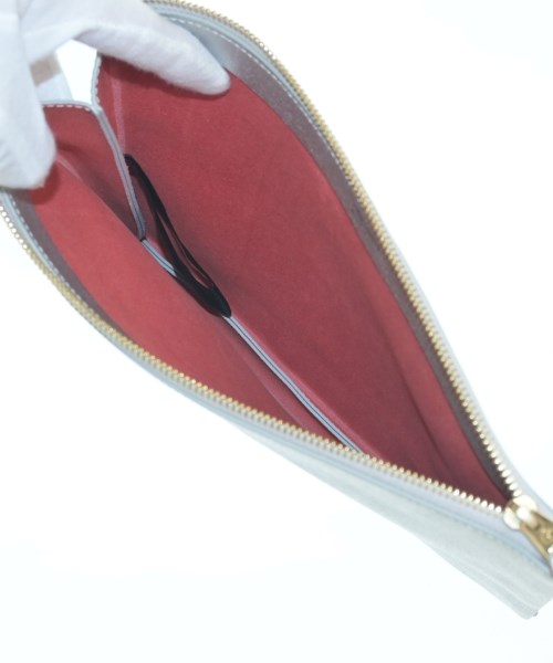 GIORGIO ARMANI（ジョルジオアルマーニ）クラッチバッグ シルバー サイズ:- レディース/2200659122612