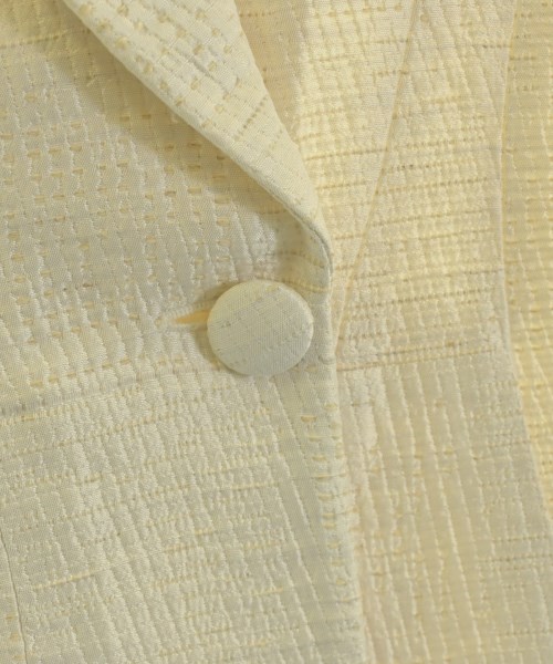 GIORGIO ARMANI（ジョルジオアルマーニ）ジャケット 白 サイズ:36(XS位) レディース/2200655567455