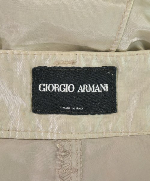 GIORGIO ARMANI（ジョルジオアルマーニ）その他 白 サイズ:32(XXL位) レディース/2200716550013