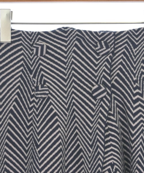 EMPORIO ARMANI（エンポリオアルマーニ）ひざ丈スカート 紺 サイズ:38(S位) レディース/2200622003047