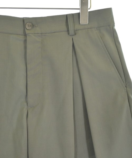 EMPORIO ARMANI（エンポリオアルマーニ）ショートパンツ カーキ サイズ:46(M位) メンズ/2200609810071