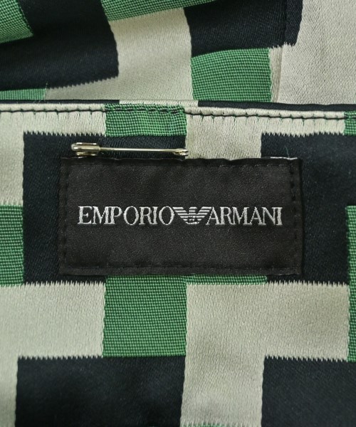 EMPORIO ARMANI（エンポリオアルマーニ）ショートパンツ その他（柄物・カラフル） サイズ:40(M位) レディース/2200683789034