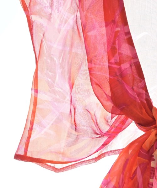 GIANNI VERSACE（ジャンニヴェルサーチ）カジュアルシャツ 赤 サイズ:38(S位) レディース/2200622599076