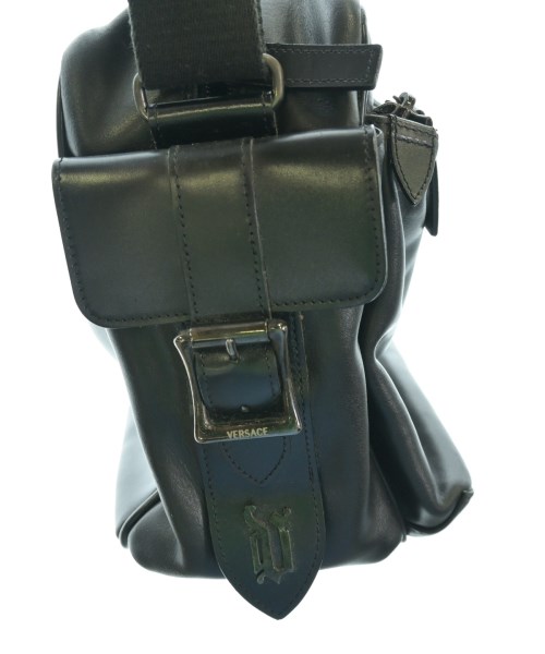 GIANNI VERSACE（ジャンニヴェルサーチ）ショルダーバッグ 黒 サイズ:- メンズ/2200697574053