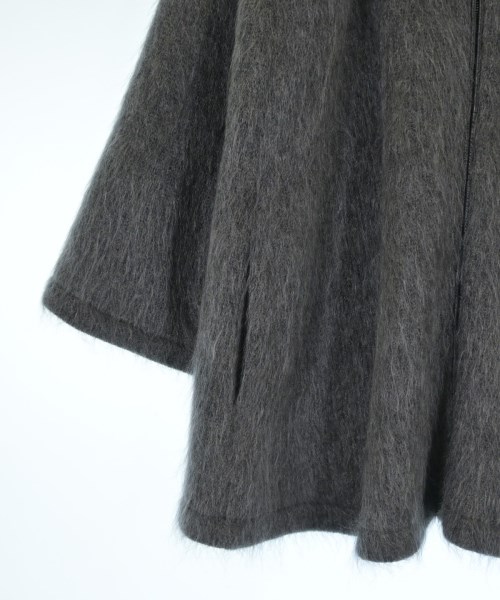 GIANFRANCO FERRE（ジャンフランコフェレ）その他 グレー サイズ:42(M位) レディース/2200633034030