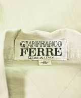 GIANFRANCO FERRE（ジャンフランコフェレ）カジュアルシャツ ベージュ サイズ:38(S位) メンズ/2200678004012