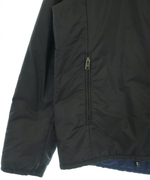 PRADA SPORT（プラダスポーツ）ダウンジャケット/ダウンベスト 黒 サイズ:52(XL位) メンズ/2200733693021