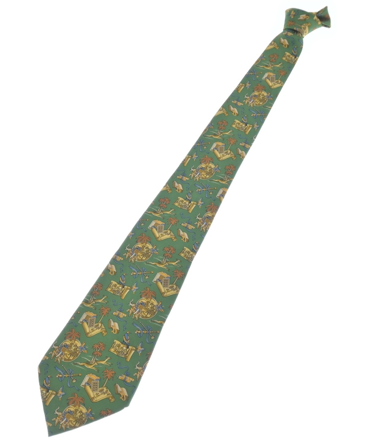 Salvatore Ferragamo（サルバトーレフェラガモ）ネクタイ 緑 サイズ