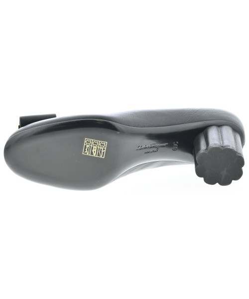 Salvatore Ferragamo（サルバトーレフェラガモ）パンプス 黒 サイズ:6 1/2(24cm位) レディース/2200641684067