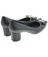 Salvatore Ferragamo（サルバトーレフェラガモ）パンプス 黒 サイズ:6 1/2(24cm位) レディース/2200641684067