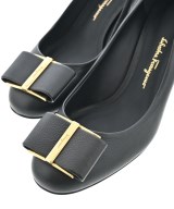 Salvatore Ferragamo（サルバトーレフェラガモ）パンプス 黒 サイズ:6 1/2(24cm位) レディース/2200641684067