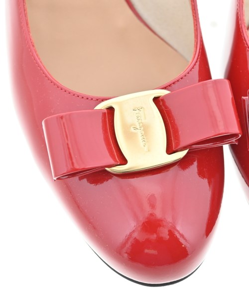 Salvatore Ferragamo（サルバトーレフェラガモ）パンプス 赤 サイズ:8 1/2(26cm位) レディース/2200619948832