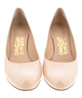 Salvatore Ferragamo（サルバトーレフェラガモ）パンプス ベージュ サイズ:6(23.5cm位) レディース/2200622194011