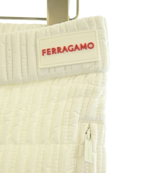 Salvatore Ferragamo（サルバトーレフェラガモ）その他 白 サイズ:40(M位) レディース/2200624099062