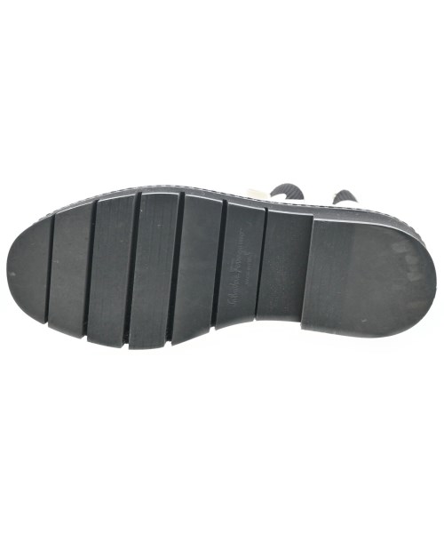 Salvatore Ferragamo（サルバトーレフェラガモ）ブーツ ベージュ サイズ:6(23.5cm位) レディース/2200629249103