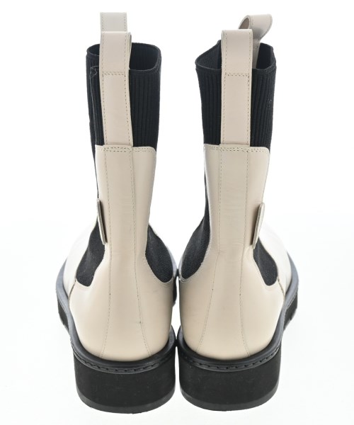 Salvatore Ferragamo（サルバトーレフェラガモ）ブーツ ベージュ サイズ:6(23.5cm位) レディース/2200629249103