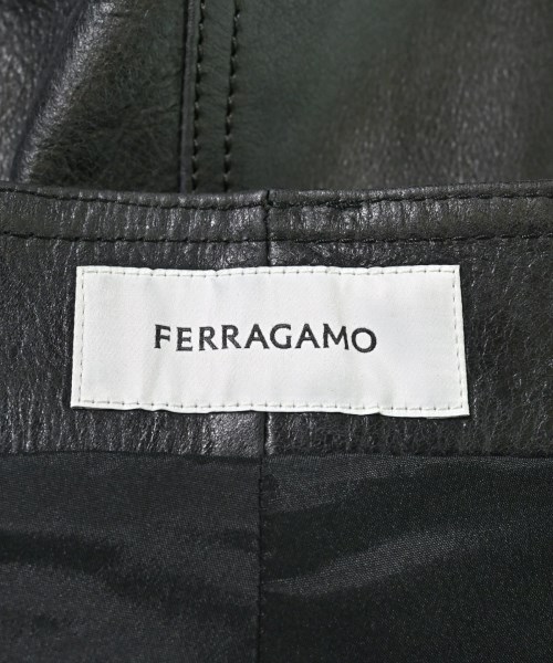 Salvatore Ferragamo（サルバトーレフェラガモ）その他 黒 サイズ:50(XL位) メンズ/2200611094049