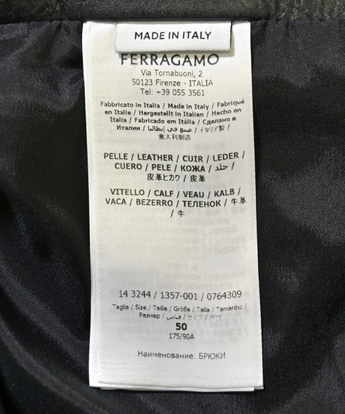 Salvatore Ferragamo（サルバトーレフェラガモ）その他 黒 サイズ:50(XL位) メンズ/2200611094049