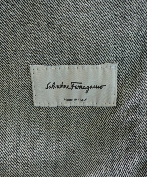 Salvatore Ferragamo（サルバトーレフェラガモ）デニムジャケット 紺 サイズ:42(M位) レディース/2200619282042