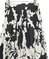 Salvatore Ferragamo（サルバトーレフェラガモ）ロング・マキシ丈スカート 白 サイズ:38(S位) レディース/2200675332026