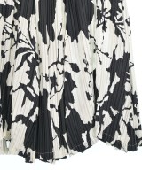 Salvatore Ferragamo（サルバトーレフェラガモ）ロング・マキシ丈スカート 白 サイズ:38(S位) レディース/2200675332026