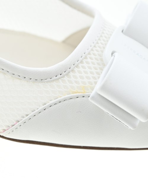 Salvatore Ferragamo（サルバトーレフェラガモ）パンプス 白 サイズ:4(21.5cm位) レディース/2200676924220