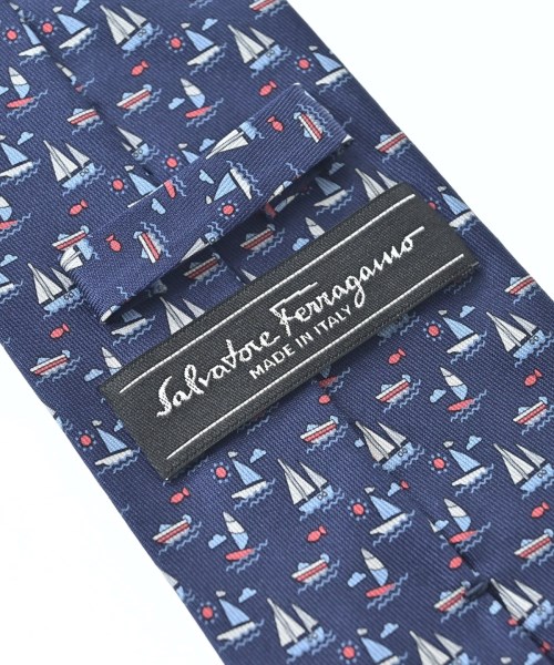 Salvatore Ferragamo（サルバトーレフェラガモ）ネクタイ 青 サイズ:- メンズ/2200673844149