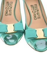 Salvatore Ferragamo（サルバトーレフェラガモ）パンプス 緑 サイズ:5 1/2(23cm位) レディース/2200696082016
