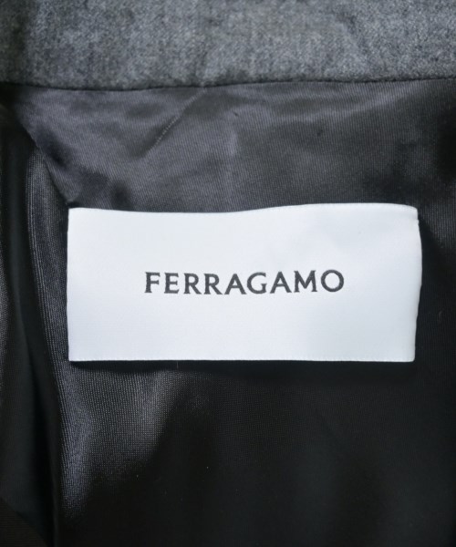 Salvatore Ferragamo（サルバトーレフェラガモ）ジャケット グレー サイズ:-(S位) レディース/2200699794022