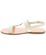 Salvatore Ferragamo（サルバトーレフェラガモ）サンダル 白 サイズ:7(24.5cm位) レディース/2200699932011