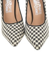Salvatore Ferragamo（サルバトーレフェラガモ）パンプス 黒 サイズ:7(24.5cm位) レディース/2200700879083