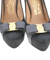 Salvatore Ferragamo（サルバトーレフェラガモ）パンプス 黒 サイズ:6 1/2(24cm位) レディース/2200700879090
