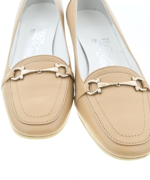 Salvatore Ferragamo（サルバトーレフェラガモ）パンプス ベージュ サイズ:5 1/2(23cm位) レディース/2200699762120