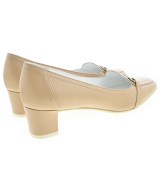Salvatore Ferragamo（サルバトーレフェラガモ）パンプス ベージュ サイズ:5 1/2(23cm位) レディース/2200699762120