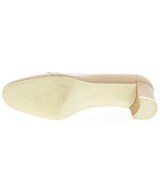 Salvatore Ferragamo（サルバトーレフェラガモ）パンプス ベージュ サイズ:5 1/2(23cm位) レディース/2200699762120