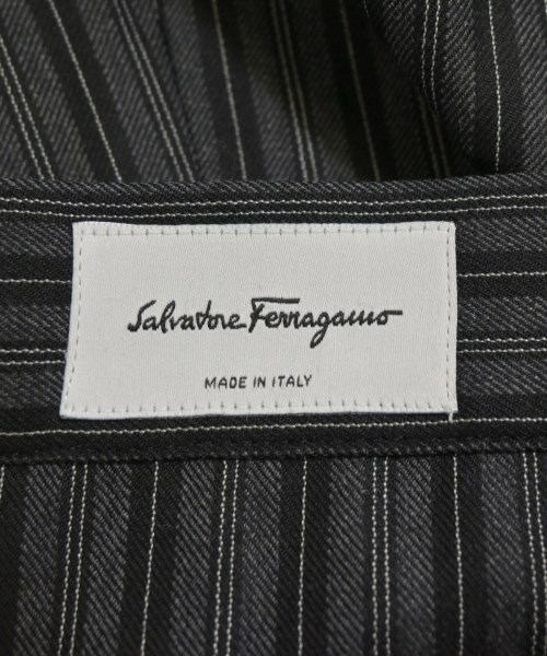 Salvatore Ferragamo（サルバトーレフェラガモ）ロング・マキシ丈スカート グレー サイズ:40(M位) レディース/2200655056188