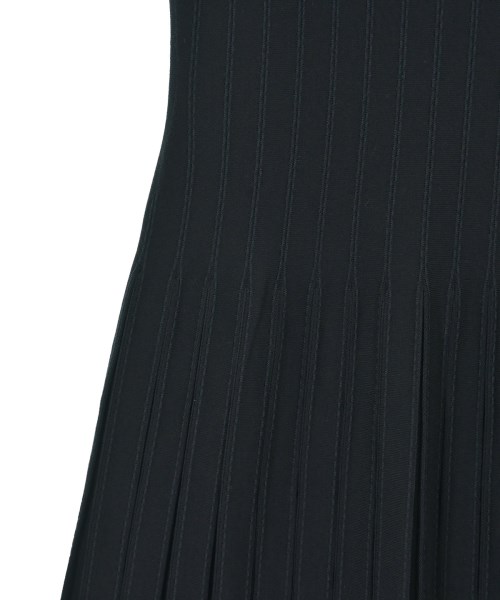 Salvatore Ferragamo（サルバトーレフェラガモ）ワンピース 紺 サイズ:M レディース/2200655772170