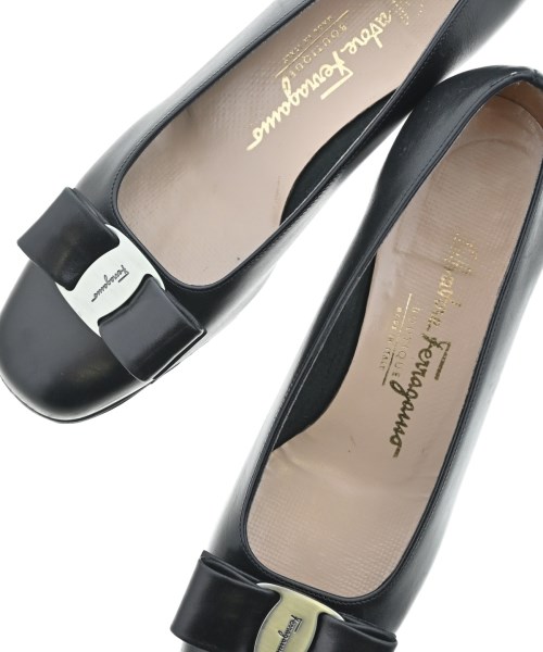 Salvatore Ferragamo（サルバトーレフェラガモ）パンプス 黒 サイズ:6 1/2(24cm位) レディース/2200656259021