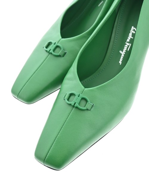 Salvatore Ferragamo（サルバトーレフェラガモ）パンプス 緑 サイズ:6(23.5cm位) レディース/2200656514014