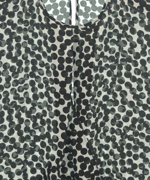 Salvatore Ferragamo（サルバトーレフェラガモ）ブラウス 黒 サイズ:38(S位) レディース/2200637068079