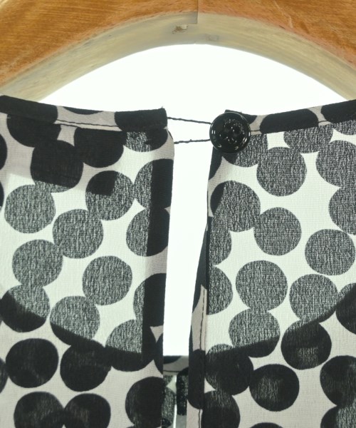 Salvatore Ferragamo（サルバトーレフェラガモ）ブラウス 黒 サイズ:38(S位) レディース/2200637068079